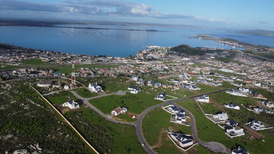 3 Bedroom Property for Sale in Hoogland Western Cape